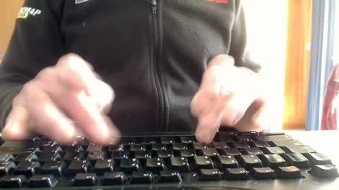 Aussie Guy online show from 08/03/26, 01:15