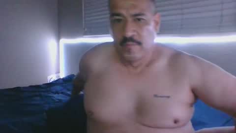 imbackmandosuknw online show from 12/23/24, 02:17