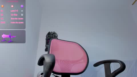 imblackeyes1 online show from 10/26/25, 10:04