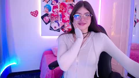 Chloe online show from 09/08/25, 09:58