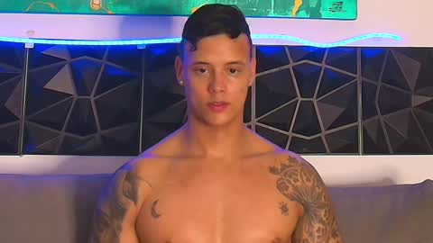 Snapshot of imconor chatting on 02/28/25, 01:26 imconor online show from 02/28/25, 01:26