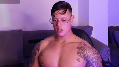 Snapshot of imconor chatting on 01/14/26, 09:20 imconor online show from 01/14/26, 09:20