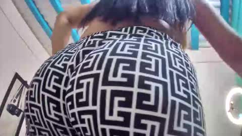 Snapshot of imdirtymilf chatting on 03/15/26, 04:02 mia latina online show from 03/15/26, 04:02