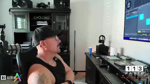 DJ Azra online show from 10/06/25, 04:37
