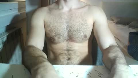 Snapshot of imfranky10 chatting on 02/18/26, 12:39 frank online show from 02/18/26, 12:39