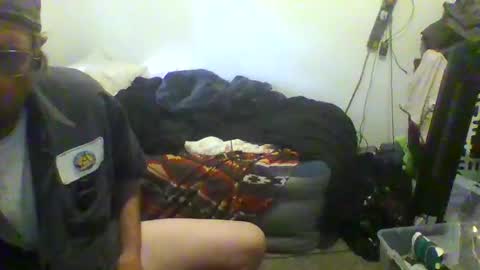 Snapshot of imhandy2 chatting on 05/05/26, 01:13 imhandy2 online show from 05/05/26, 01:13