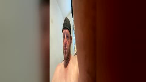 Snapshot of imhandy2 chatting on 06/16/26, 01:14 imhandy2 online show from 06/16/26, 01:14