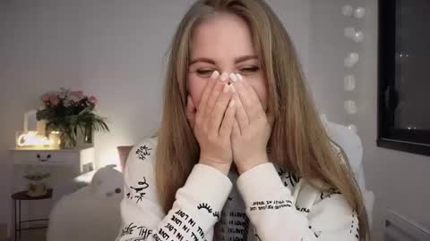 Snapshot of imkeira chatting on 03/01/25, 08:53 ImKeira online show from 03/01/25, 08:53