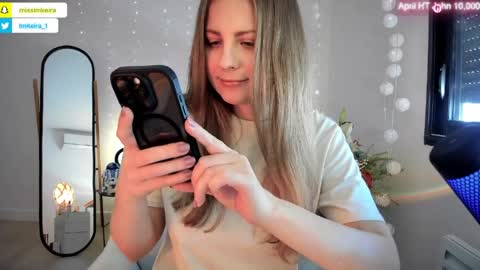 Snapshot of imkeira chatting on 04/10/26, 10:20 ImKeira online show from 04/10/26, 10:20