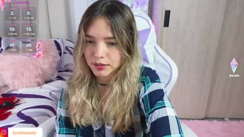 Snapshot of imlarisamaia chatting on 02/07/25, 01:04 Larisa online show from 02/07/25, 01:04