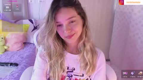 Snapshot of imlarisamaia chatting on 03/10/25, 10:55 Larisa online show from 03/10/25, 10:55