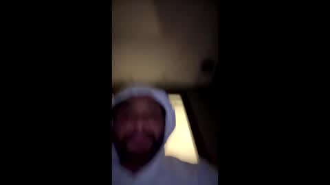 imlightskn online show from 11/17/25, 03:56