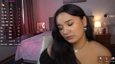 Snapshot of immahawaii chatting on 03/10/25, 04:07 Imma online show from 03/10/25, 04:07