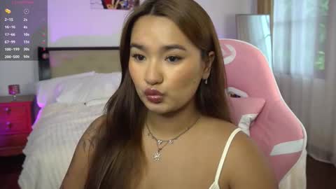 Snapshot of immahawaii chatting on 10/12/25, 03:16 Imma online show from 10/12/25, 03:16