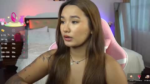 Snapshot of immahawaii chatting on 11/21/25, 03:38 Imma online show from 11/21/25, 03:38