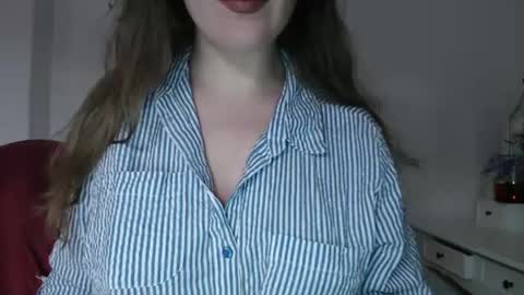 Pola online show from 03/09/25, 11:03