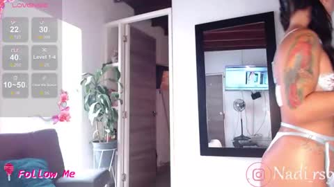 Nadia online show from 09/30/25, 06:46