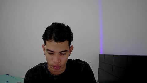 Snapshot of imnero_s chatting on 03/08/25, 05:28 imnero_s online show from 03/08/25, 05:28