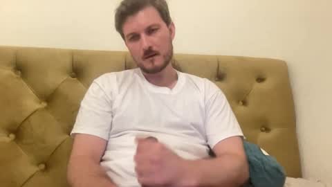 Snapshot of imnotall chatting on 10/26/25, 02:23 imnotall online show from 10/26/25, 02:23