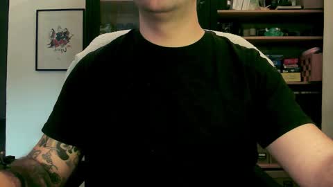 Snapshot of imnothuman22 chatting on 12/15/25, 08:51 imnothuman22 online show from 12/15/25, 08:51