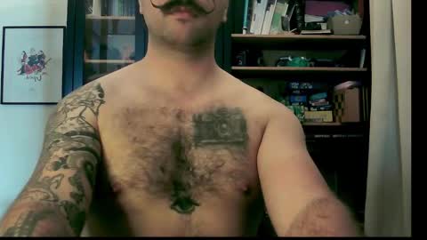 Snapshot of imnothuman22 chatting on 02/02/26, 01:54 imnothuman22 online show from 02/02/26, 01:54