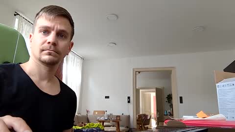 Snapshot of imperat0rp chatting on 02/10/25, 11:04 imperat0rp online show from 02/10/25, 11:04