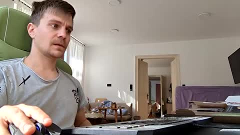 Snapshot of imperat0rp chatting on 03/05/25, 10:00 imperat0rp online show from 03/05/25, 10:00