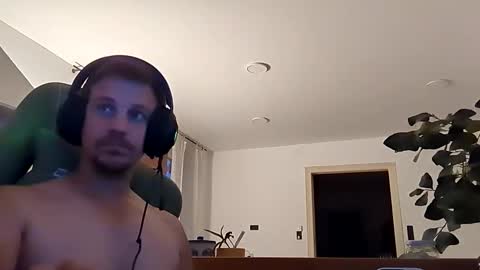 Snapshot of imperat0rp chatting on 09/25/25, 05:05 imperat0rp online show from 09/25/25, 05:05