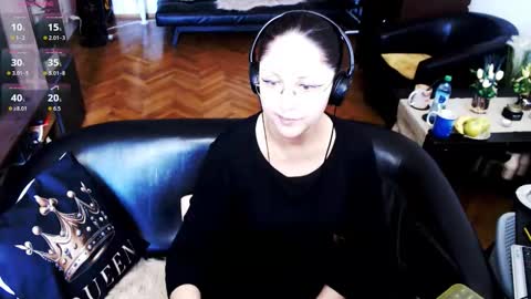 Empress online show from 04/05/26, 11:51