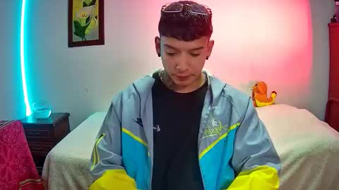 Snapshot of imperium_52511 chatting on 12/16/25, 07:24 imperium_52511 online show from 12/16/25, 07:24