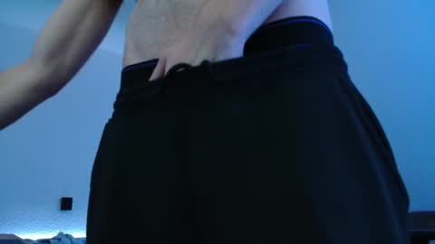 Snapshot of imsexyandiknowit89 chatting on 12/01/25, 12:59 Flummi online show from 12/01/25, 12:59