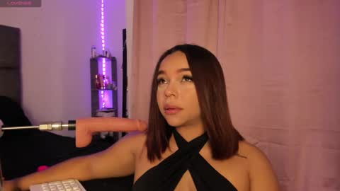 Snapshot of imsofivega chatting on 10/20/25, 04:51 Sofia Vega online show from 10/20/25, 04:51