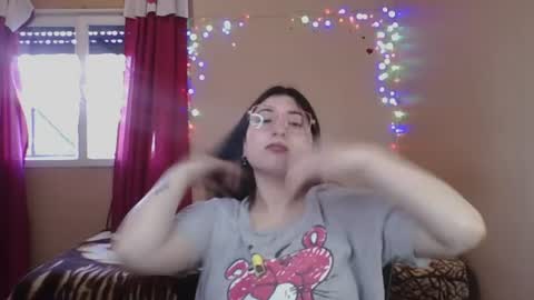 Snapshot of imsohornydacom chatting on 07/16/26, 04:57 Florencia online show from 07/16/26, 04:57