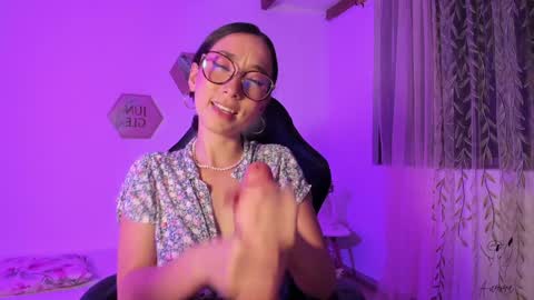 Snapshot of imsrbatman chatting on 01/29/25, 03:54 Aurora online show from 01/29/25, 03:54