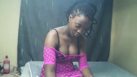 Im sonny online show from 11/30/25, 06:39