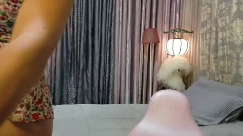 Snapshot of imyourkesiah chatting on 11/21/25, 06:06 yourBabyKESIAH online show from 11/21/25, 06:06