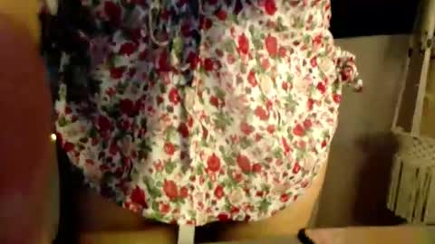 Snapshot of imyourkesiah chatting on 12/05/25, 06:26 yourBabyKESIAH online show from 12/05/25, 06:26