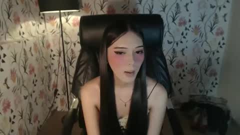 Aki online show from 03/06/25, 11:47