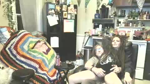 Snapshot of in_the_garden_of_eaten chatting on 03/13/26, 07:26 in_the_garden_of_eaten online show from 03/13/26, 07:26
