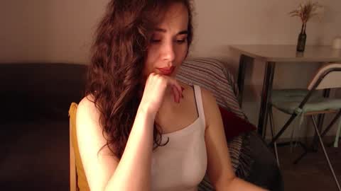 Snapshot of in_yan chatting on 09/09/25, 05:56 Lin online show from 09/09/25, 05:56