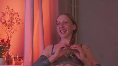 oksana  online show from 10/19/25, 05:02