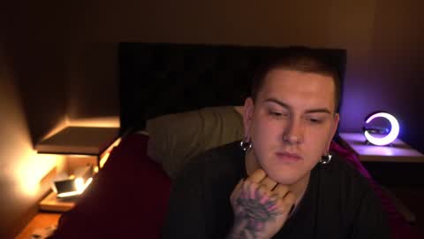 OTIS and MILIY online show from 02/06/25, 09:49