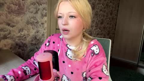 Snapshot of inamillsap chatting on 03/29/26, 12:16 Lola online show from 03/29/26, 12:16