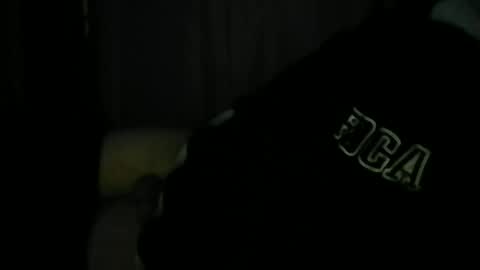 Snapshot of incognito4mon3y chatting on 01/04/25, 01:42 incognito4mon3y online show from 01/04/25, 01:42