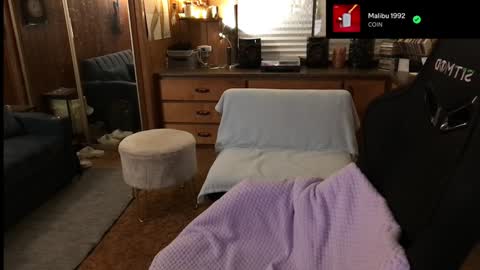 Snapshot of incognitoqueen chatting on 12/25/24, 06:52 Carter online show from 12/25/24, 06:52