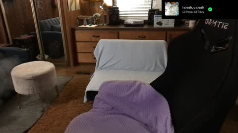 Snapshot of incognitoqueen chatting on 01/30/25, 06:35 Carter online show from 01/30/25, 06:35