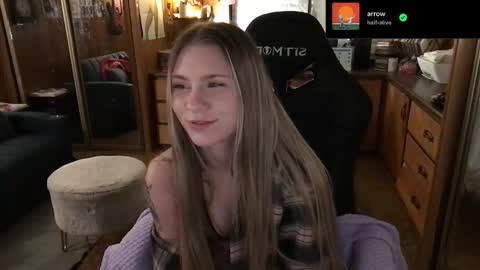 Snapshot of incognitoqueen chatting on 02/18/25, 10:49 Carter online show from 02/18/25, 10:49