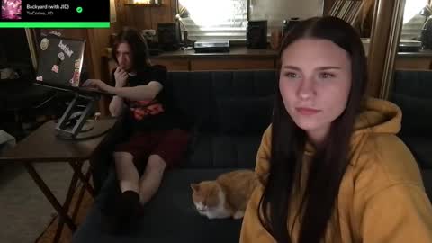 Snapshot of incognitoqueen chatting on 09/16/25, 04:13 Carter online show from 09/16/25, 04:13