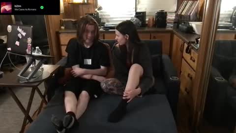 Snapshot of incognitoqueen chatting on 09/24/25, 05:55 Carter online show from 09/24/25, 05:55