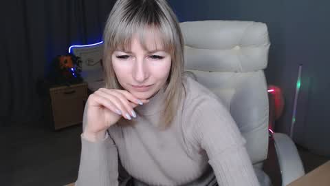 Snapshot of incredible_ariela chatting on 12/16/24, 01:22 incredible_ariela online show from 12/16/24, 01:22